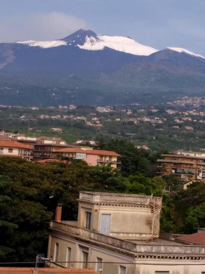 Casa Donna Rosaria Tra Etna E Taormina Apartamento Riposto Exterior foto