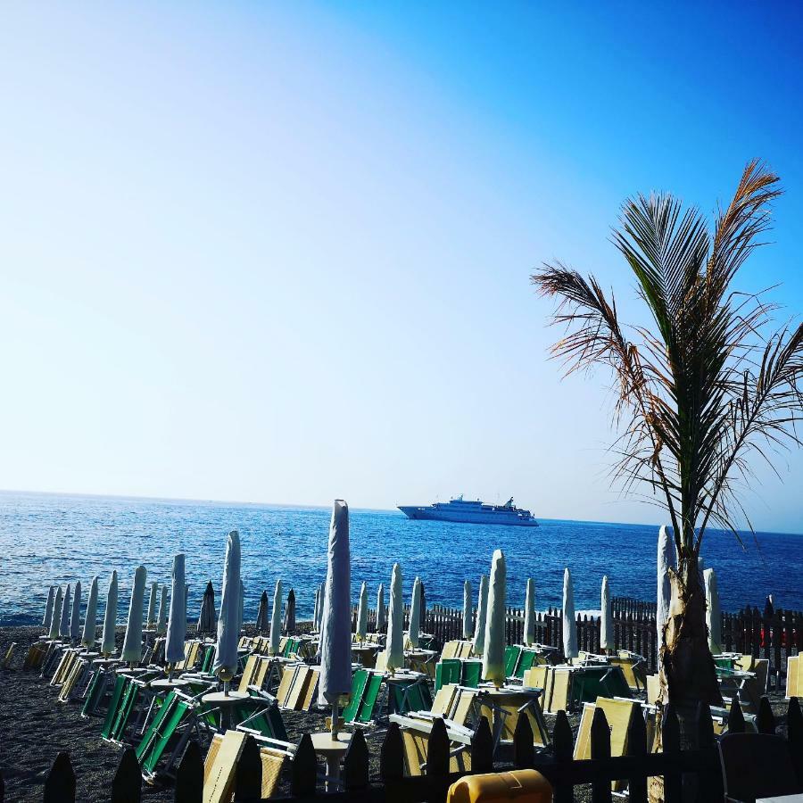 Casa Donna Rosaria Tra Etna E Taormina Apartamento Riposto Exterior foto